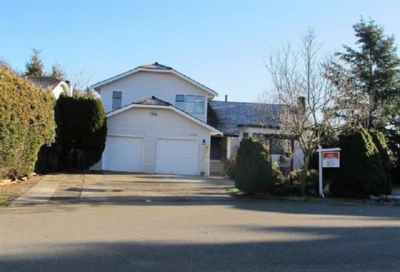 I have sold a property at 10036 157A ST in Surrey
